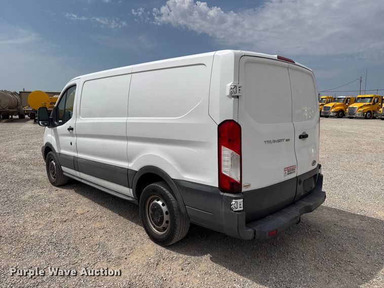 image for item FC4138 2018 Ford Transit 150 van