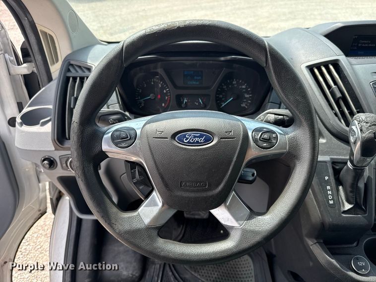 image for item FC4138 2018 Ford Transit 150 van