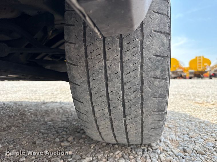 image for item FC4138 2018 Ford Transit 150 van