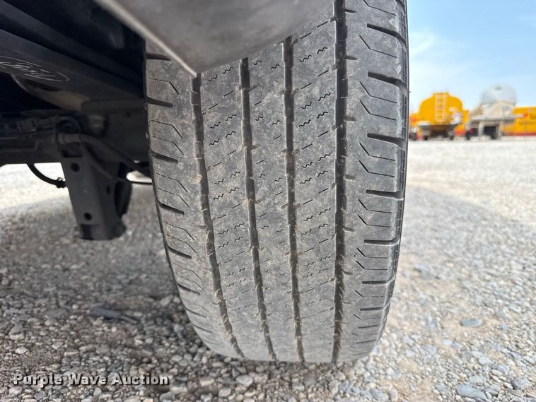 image for item FC4138 2018 Ford Transit 150 van