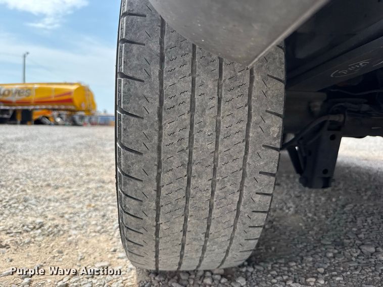 image for item FC4138 2018 Ford Transit 150 van