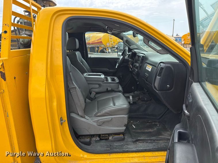 image for item FC4139 2015 Chevrolet Silverado 3500HD utility bed pickup truck