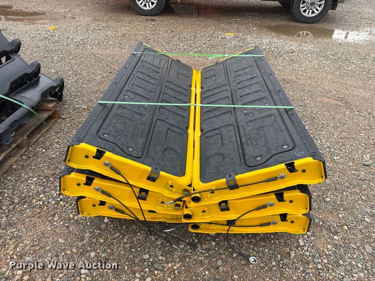 image for item FC4144 (6) pickup truck tailgates
