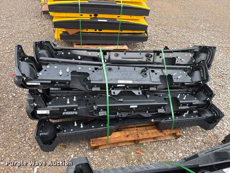 image for item FC4147 (10) bumpers