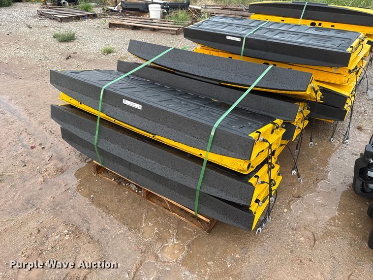 (8) pickup truck tailgates