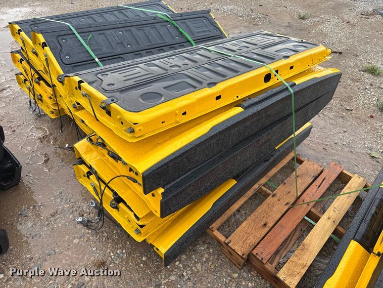 image for item FC4150 (6) pickup truck tailgates