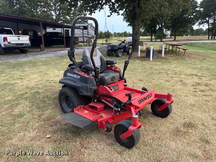 image for item FC4155 Gravely Pro-Turn 452 ZTR ZTR lawn mower