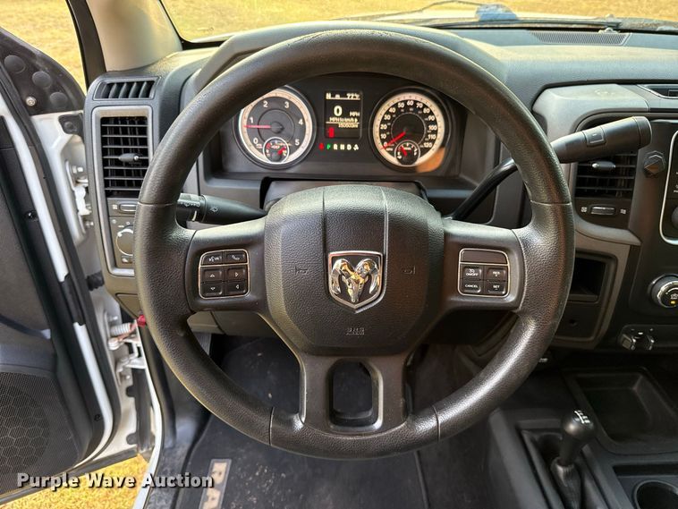 image for item FC4158 2018 Dodge Ram 3500 Crew Cab pickup truck