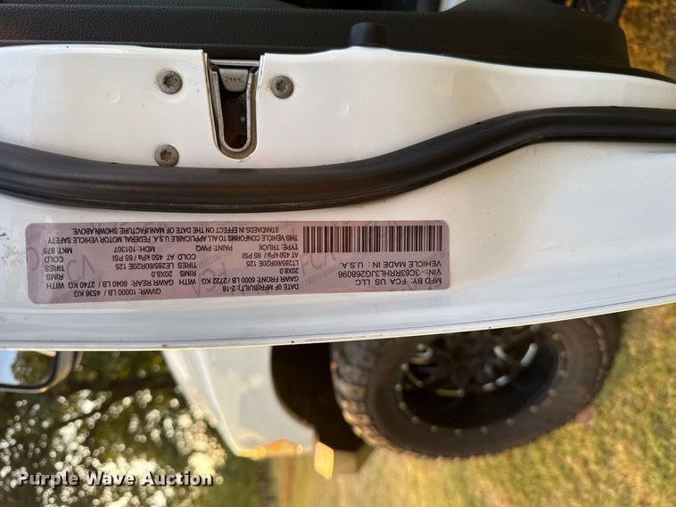image for item FC4158 2018 Dodge Ram 3500 Crew Cab pickup truck
