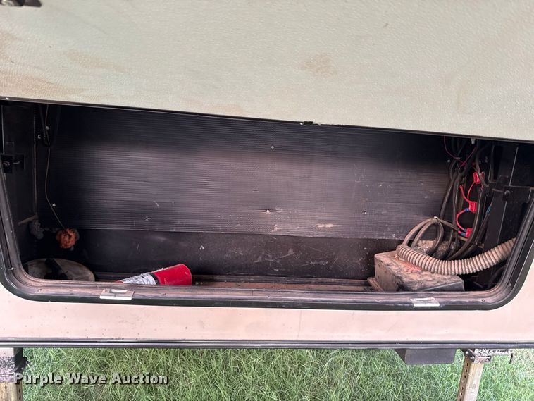 image for item FC4159 2015 Crusader by Forest River CSF315RST camper