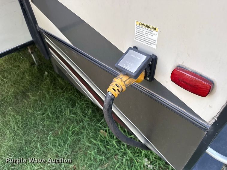 image for item FC4159 2015 Crusader by Forest River CSF315RST camper