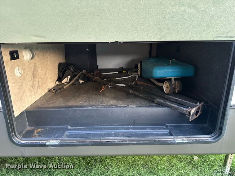 image for item FC4159 2015 Crusader by Forest River CSF315RST camper