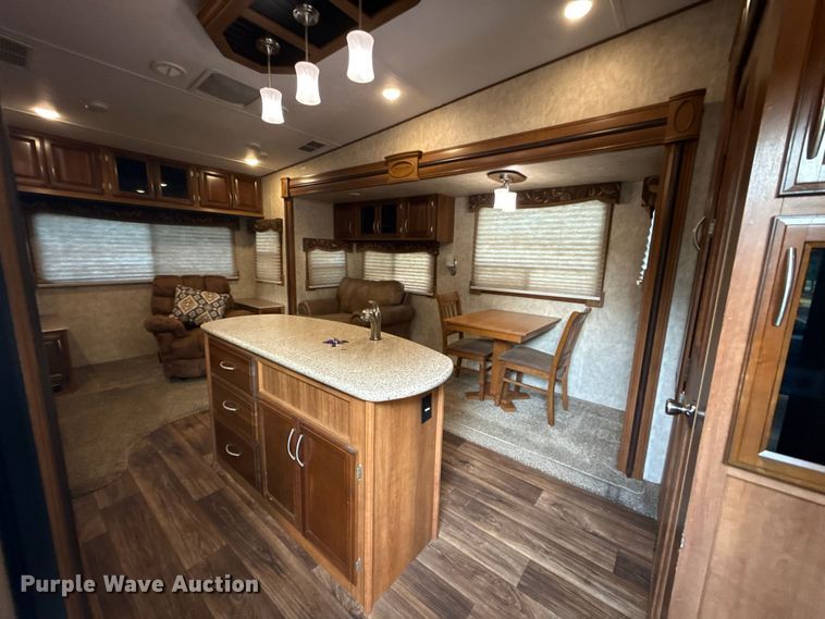 image for item FC4159 2015 Crusader by Forest River CSF315RST camper