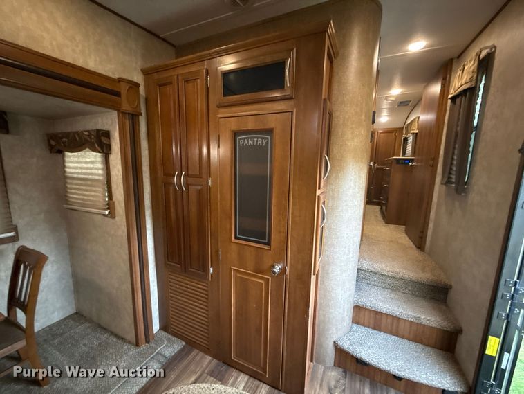 image for item FC4159 2015 Crusader by Forest River CSF315RST camper