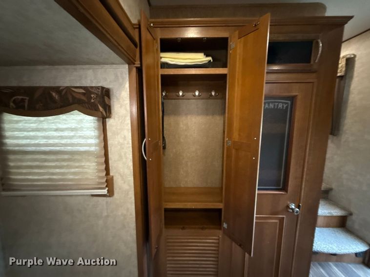 image for item FC4159 2015 Crusader by Forest River CSF315RST camper