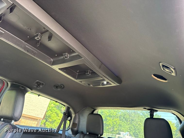 image for item FC4161 2017 Dodge Grand Caravan van