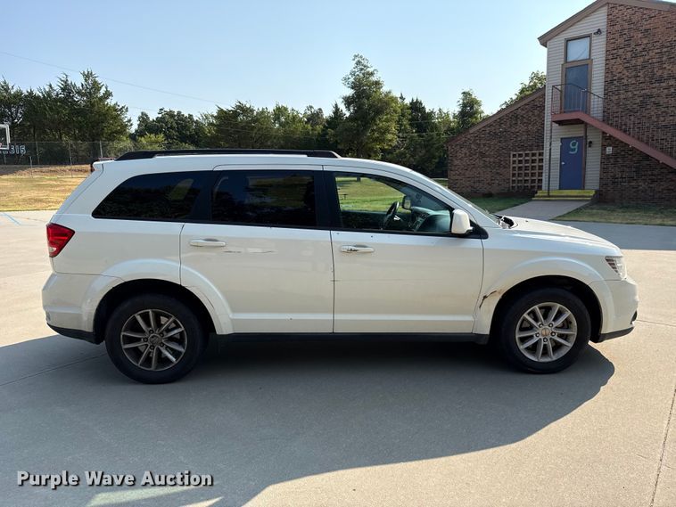 image for item FC4162 2016 Dodge Journey SUV