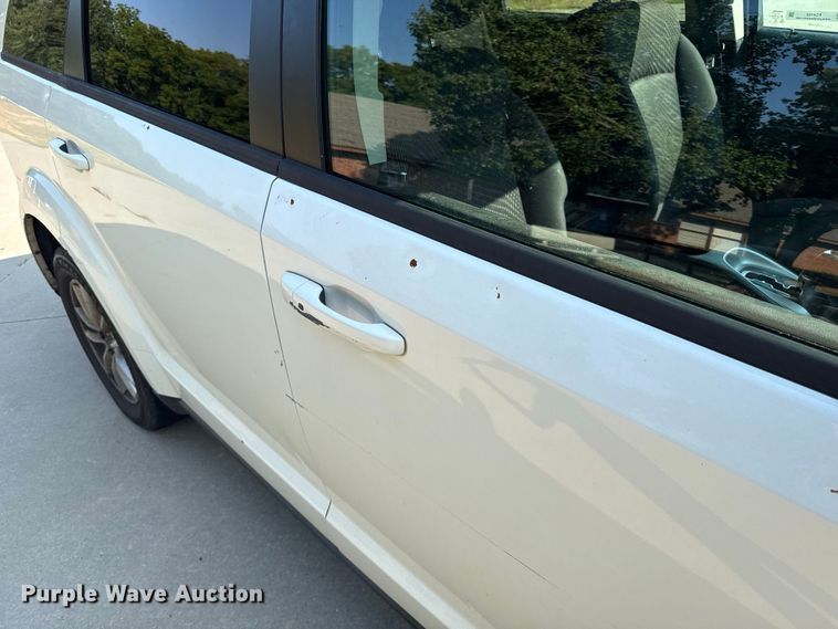 image for item FC4162 2016 Dodge Journey SUV