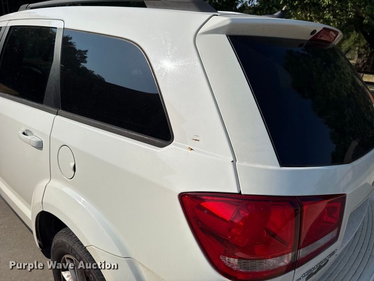 image for item FC4162 2016 Dodge Journey SUV