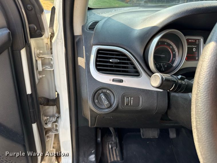 image for item FC4162 2016 Dodge Journey SUV