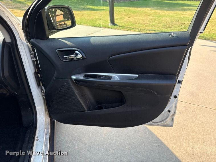 image for item FC4162 2016 Dodge Journey SUV