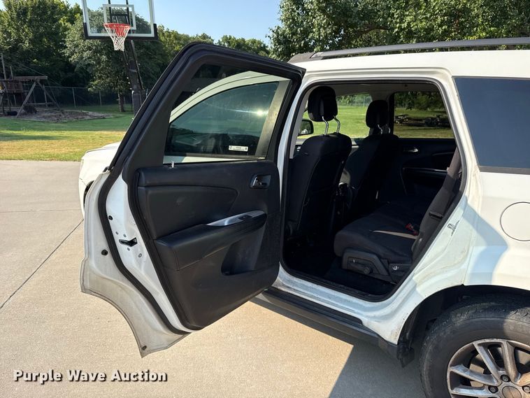 image for item FC4162 2016 Dodge Journey SUV