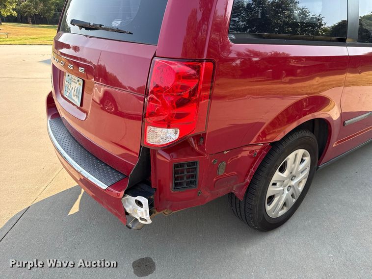 image for item FC4163 2014 Dodge Grand Caravan van