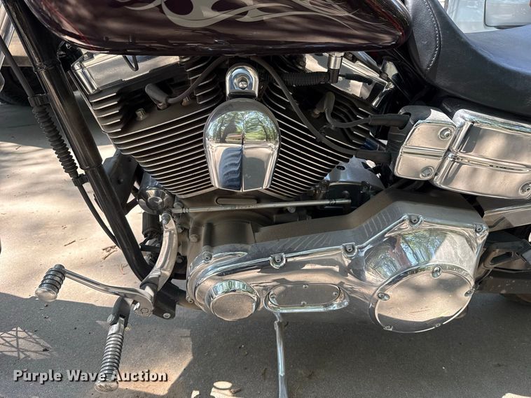 image for item FC4181 2005 Harley Davidson Wide Glide motorcycle