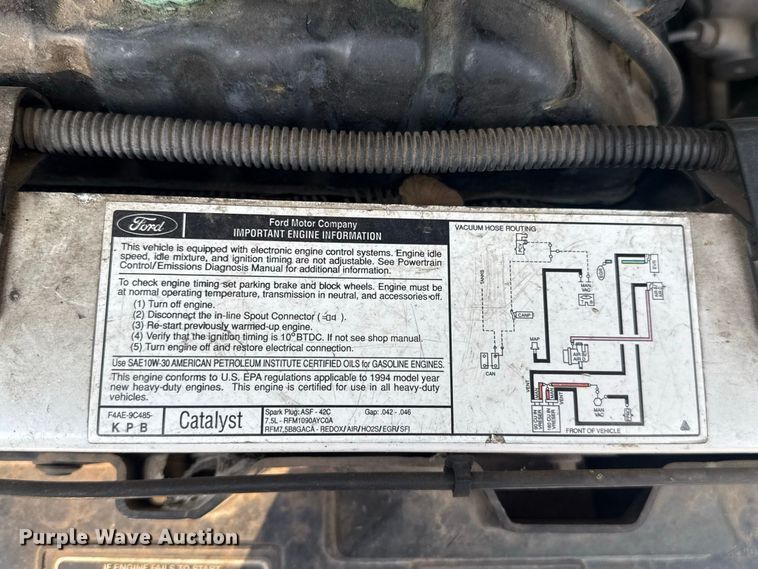 image for item FC4183 1994 Ford E350 shuttle bus