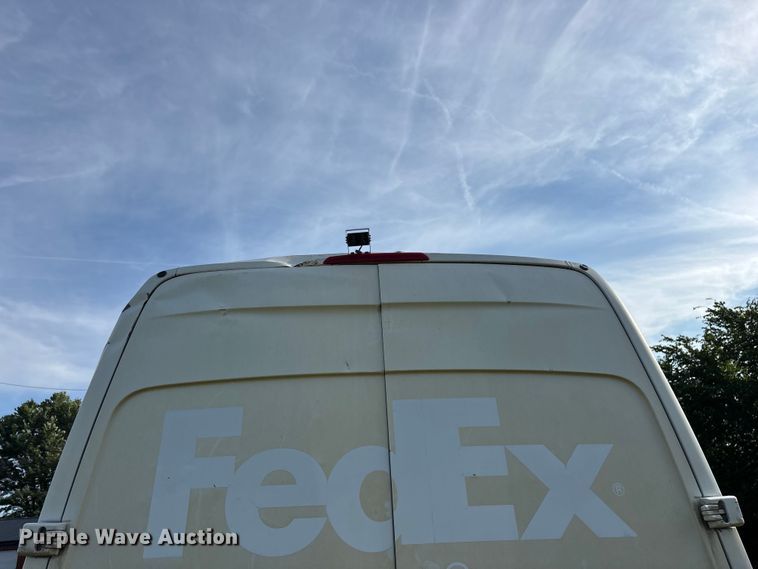 image for item FG0498 2019 Freightliner  Sprinter 2500 van