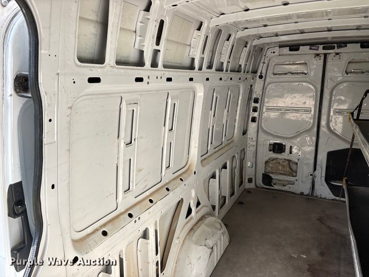 image for item FG0498 2019 Freightliner  Sprinter 2500 van