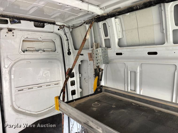 image for item FG0498 2019 Freightliner  Sprinter 2500 van