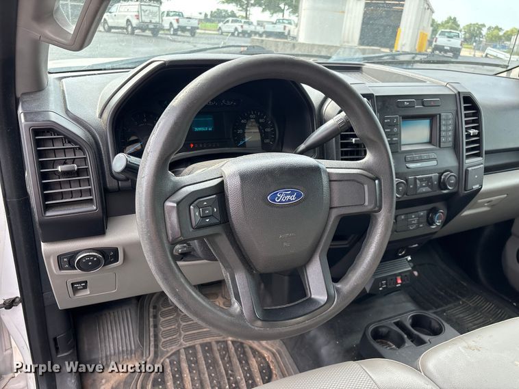image for item FG0589 2017 Ford F150 pickup truck