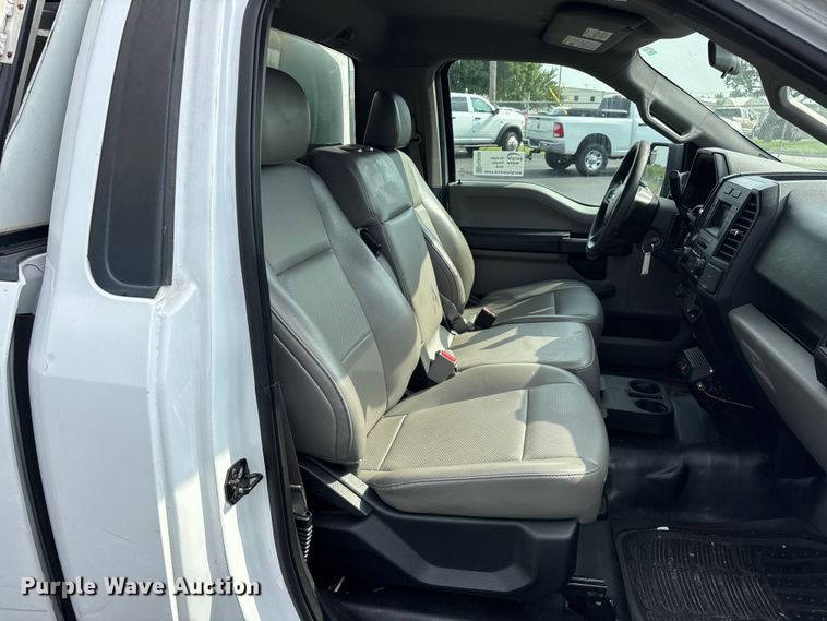 image for item FG0589 2017 Ford F150 pickup truck
