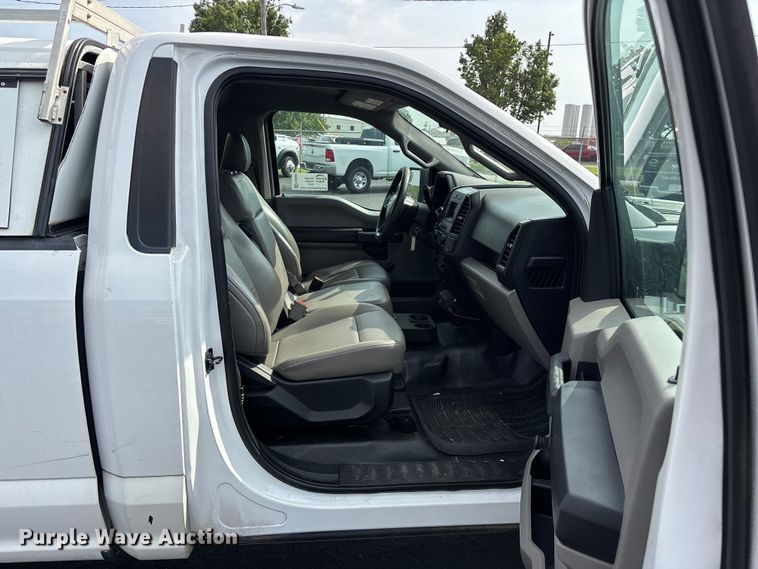 image for item FG0589 2017 Ford F150 pickup truck