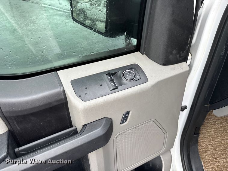 image for item FG0590 2018 Ford F150 pickup truck