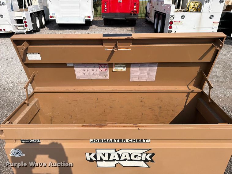 image for item FI0339 Knaack 2472 job box