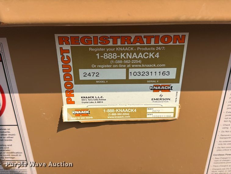 image for item FI0339 Knaack 2472 job box