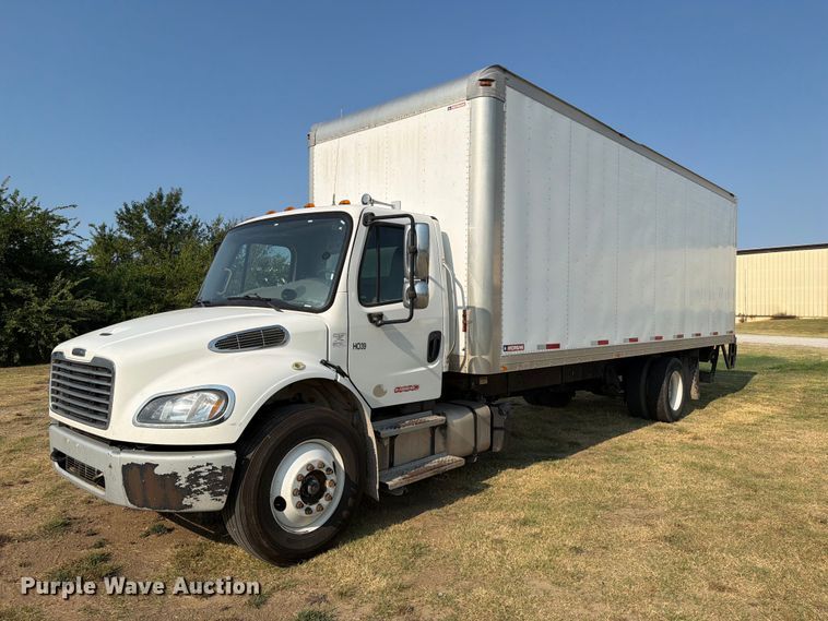 2015 Freightliner Business Class M2 box truck