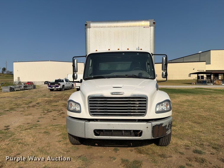 image for item FI0341 2015 Freightliner Business Class M2 box truck