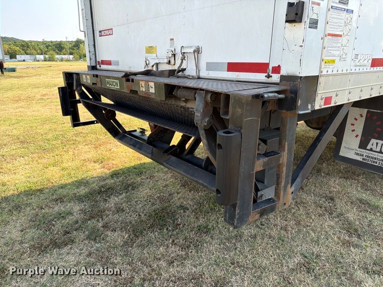 image for item FI0341 2015 Freightliner Business Class M2 box truck
