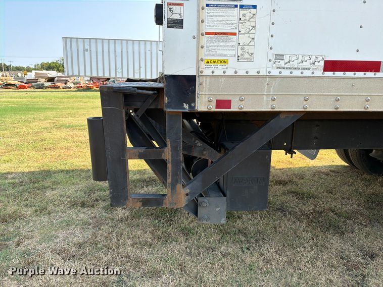 image for item FI0341 2015 Freightliner Business Class M2 box truck