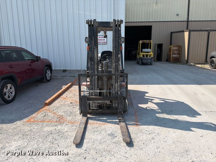image for item FI0342 Utilev UT25P forklift
