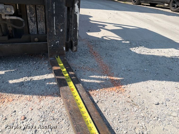 image for item FI0342 Utilev UT25P forklift