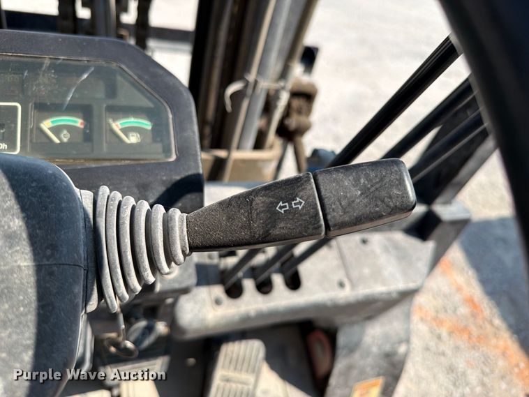 image for item FI0342 Utilev UT25P forklift