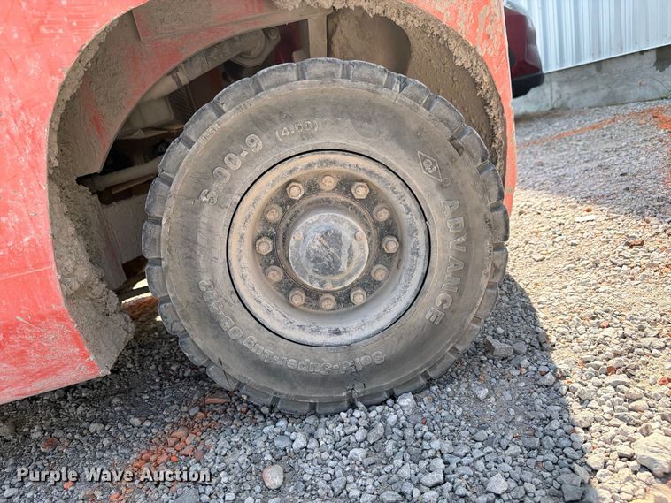image for item FI0342 Utilev UT25P forklift
