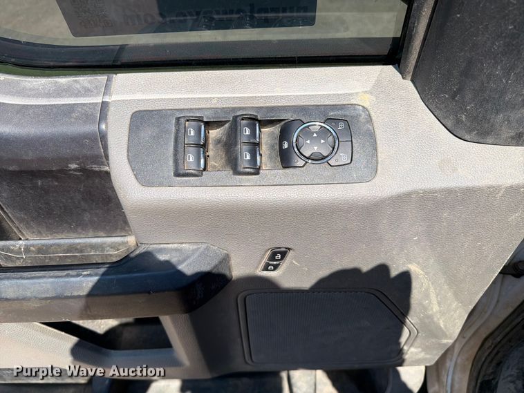 image for item FI0344 2019 Ford F150 Ext. Cab pickup truck