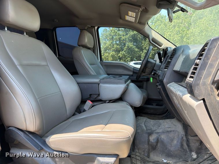 image for item FI0344 2019 Ford F150 Ext. Cab pickup truck