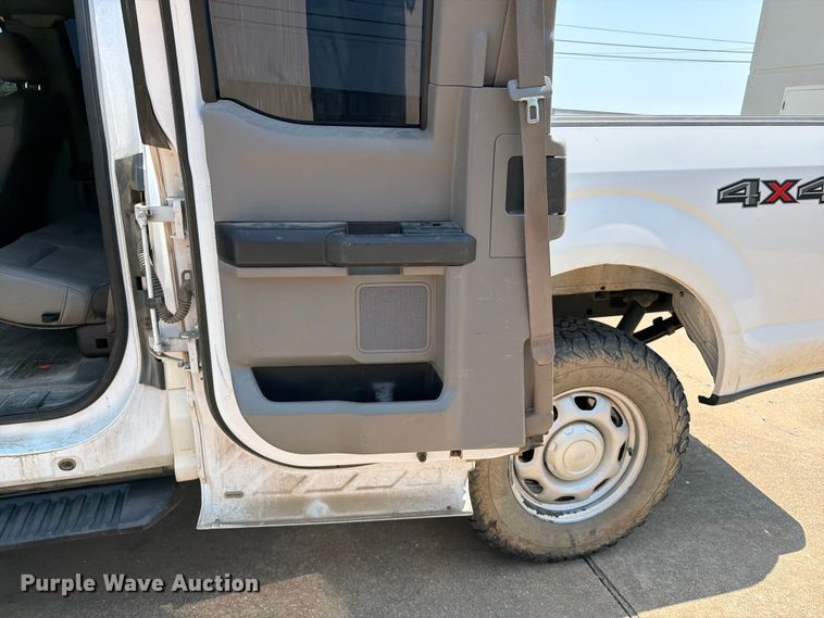 image for item FI0344 2019 Ford F150 Ext. Cab pickup truck
