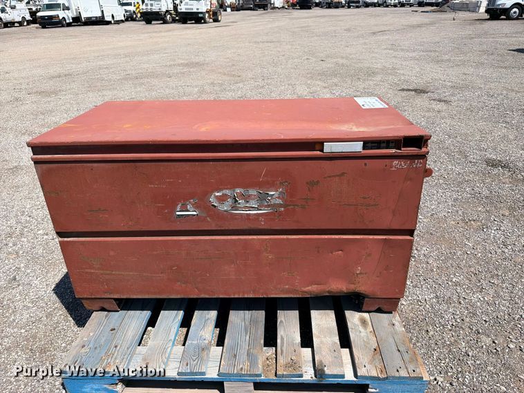 image for item FI0354 Tool chest